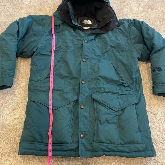 Vintage The North Face Men's Goosedown Puffer Jacket in Green with Hood Size M - Picture 10 of 11